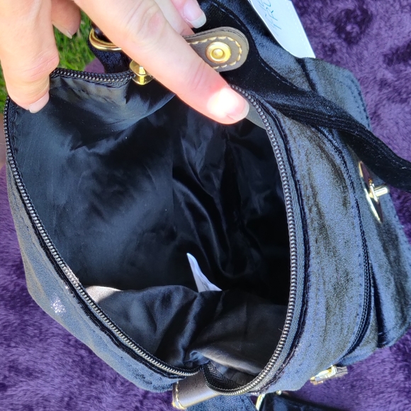 Time and Tru velvet purse - Picture 4 of 5